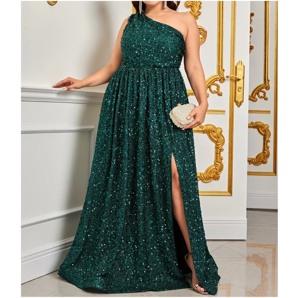 Plus Sequin One Shoulder Evening Formal Party Wedding Dress - Picture 3 of 4